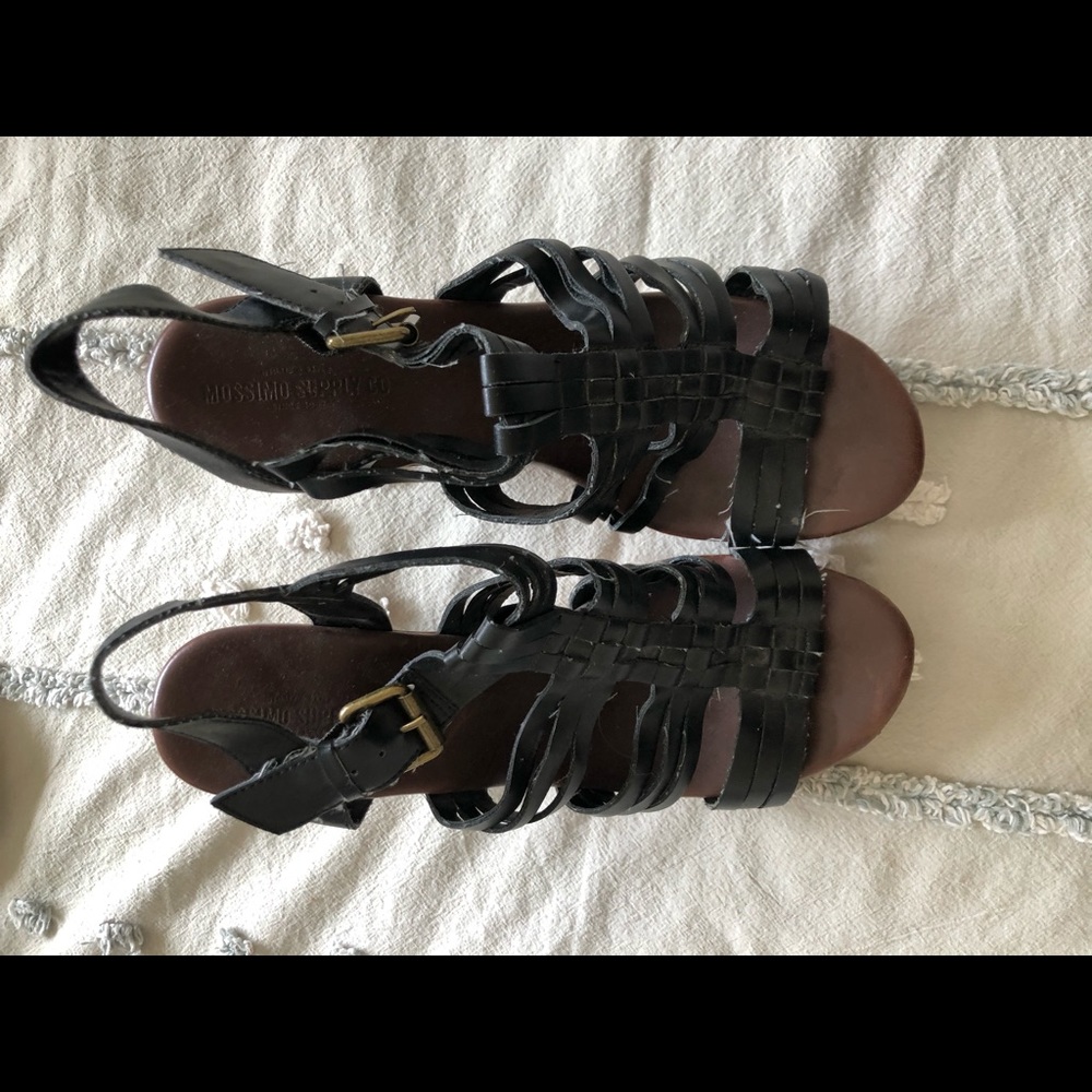Black Target Wedges